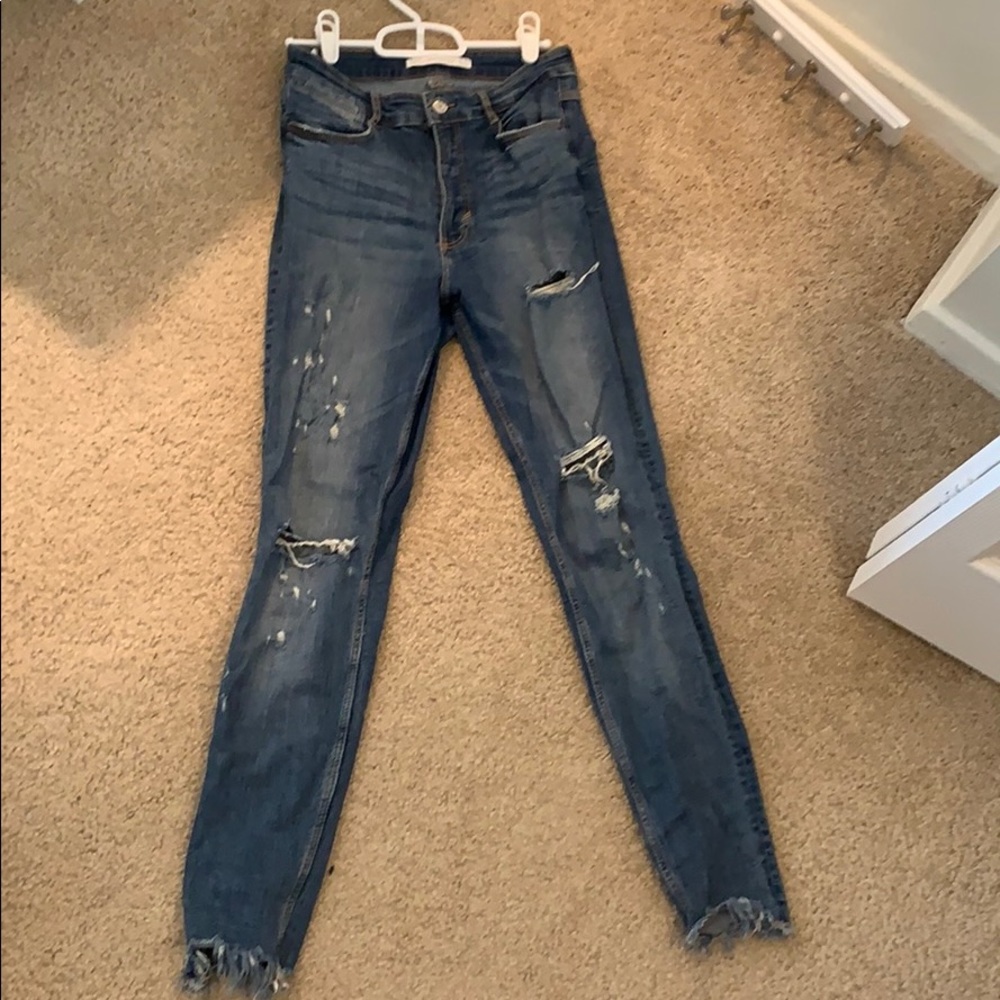 ZARA distressed skinny jeans size S